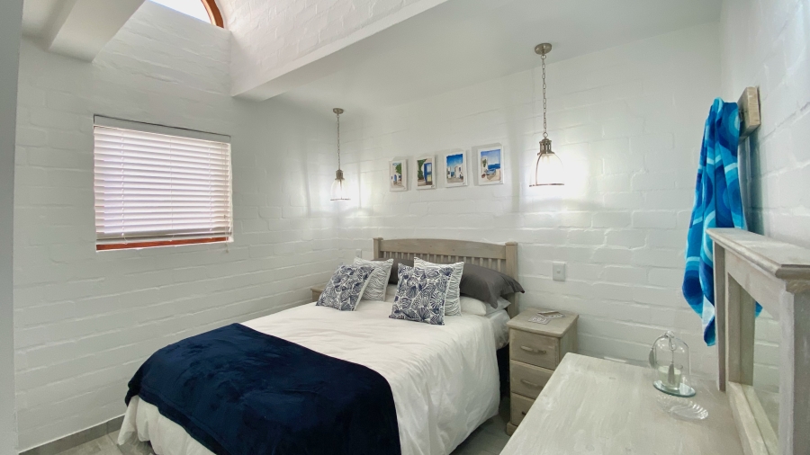 2 Bedroom Property for Sale in Dwarskersbos Western Cape